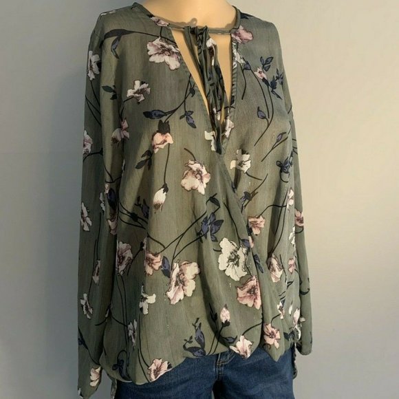 Juniors Top LELA SKY SZ SMALL Green Long Sleeves - Picture 8 of 10